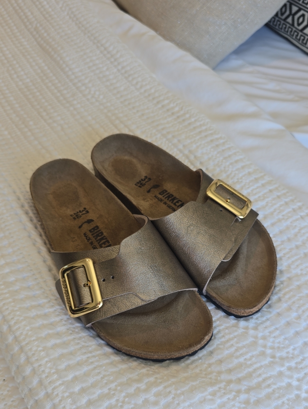 Birkenstock Catilina Browm Metallic Slide Sandals with Gold Buckles